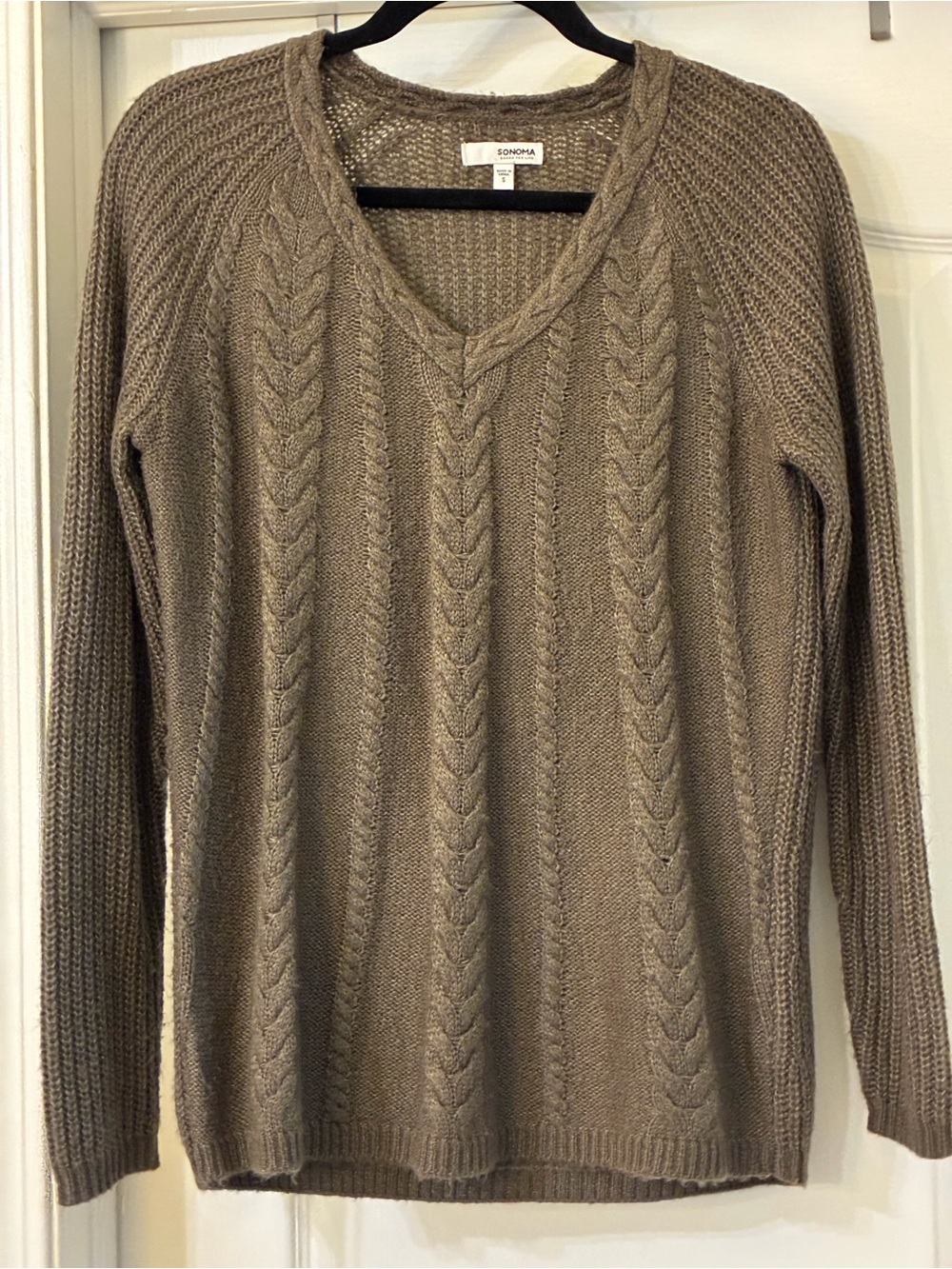 Sonoma Taupe V-Neck Cable Knit Sweater